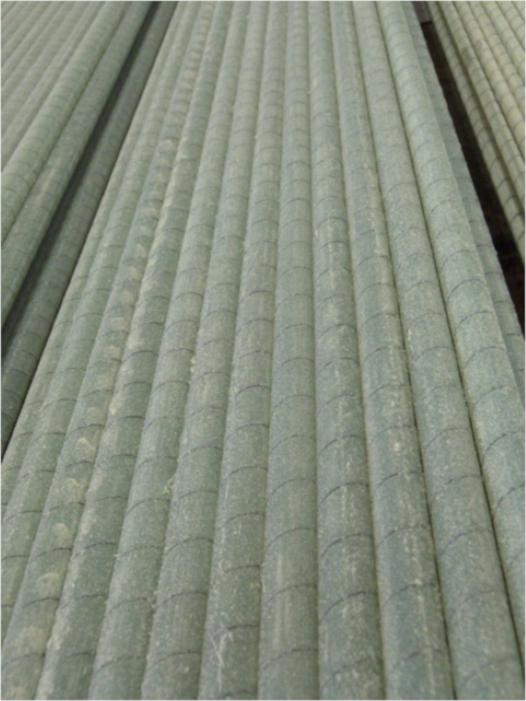 Foto de barras de polímero reforzado con fibra de vidrio (GFRP)